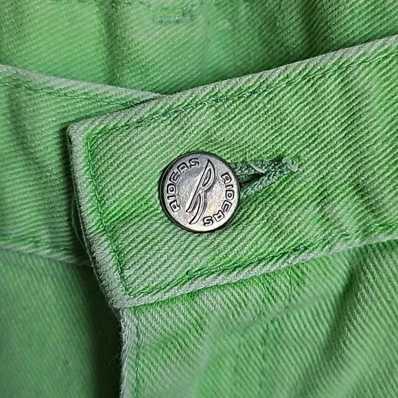 Riders Neon Green Jean Shorts in Women's Size 29 Waist EUC - Picture 3 of 11